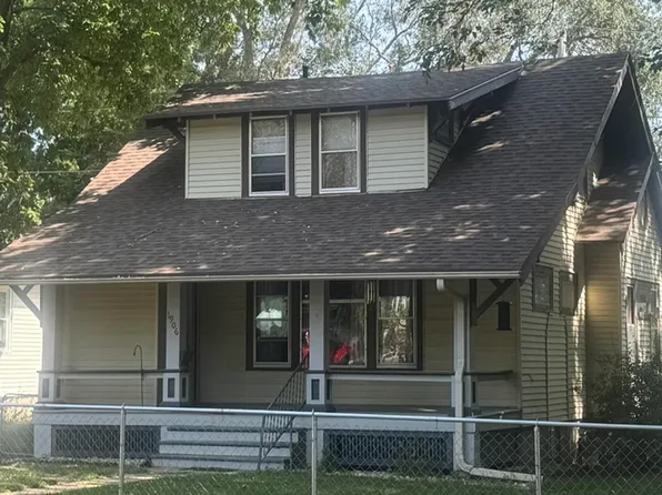1906 Allan St, Sioux City, IA 51103