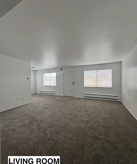 1052 Grand Ave #7 — Photo 5