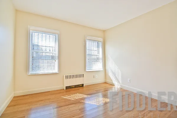 Rented by Fiddler Realty | media 2