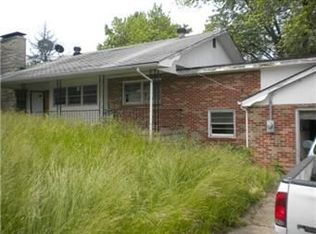 9622 Berry Rd, Bonne Terre, MO 63628