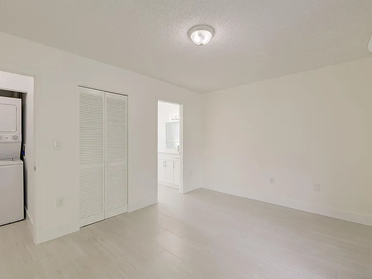 2100 Brickell Ave #406 — Photo 15