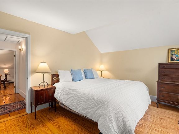 5th image of 7 Russell St