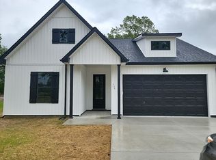 526 Bill Fuson Rd, McMinnville, TN 37110