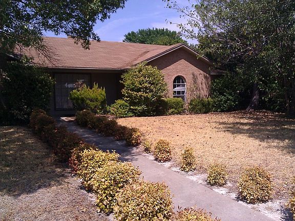 5th image of 521 Pheasant Ln