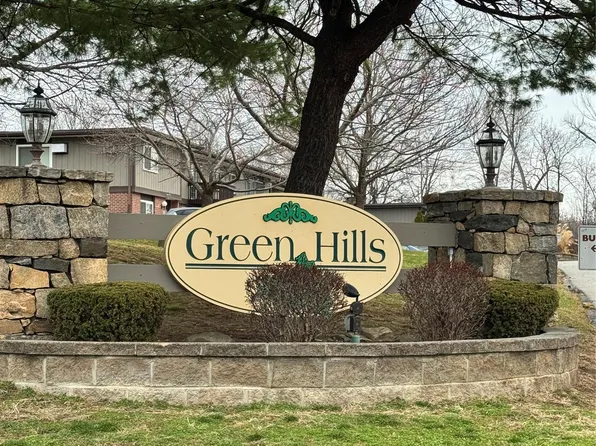 7 Millholland Drive #L, Fishkill, NY 12524