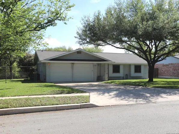 2203 PEAR BLOSSOM ST, San Antonio, TX 78247