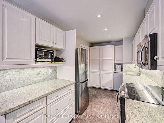 5th image of 529 Davenport Rd