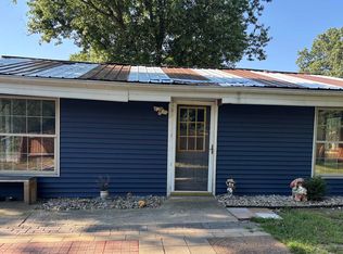 20985 12th Rd, Plymouth, IN 46563