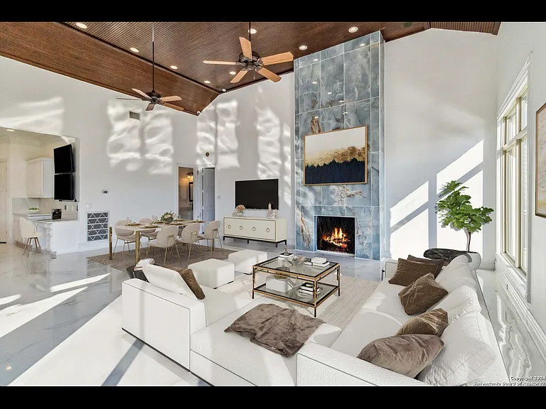 27481 Smithson Valley Rd — Photo 21
