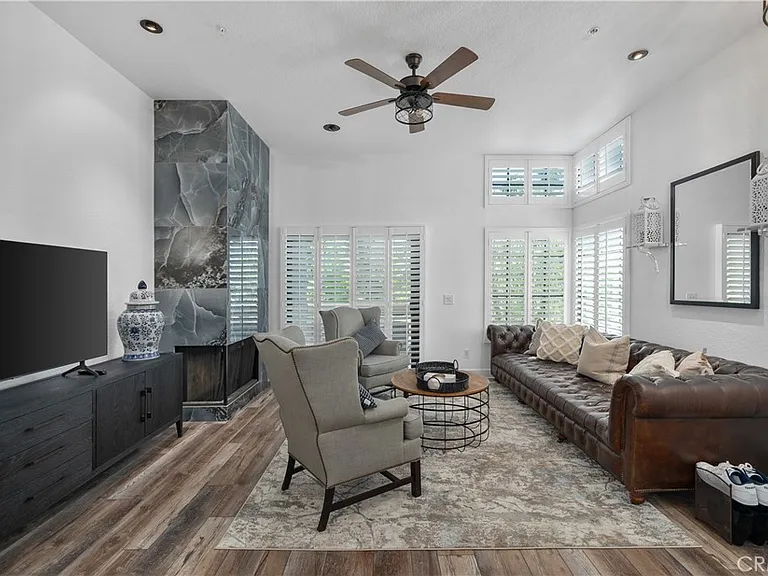 2601 S Broadmoor Dr — Photo 5
