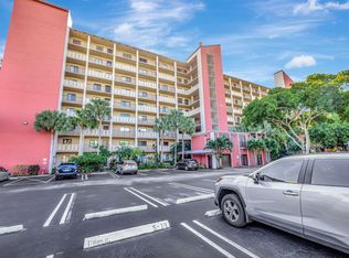 2202 S Cypress Bend Dr APT 904, Pompano Beach, FL 33069