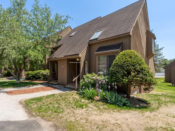16 Templeton Court, Merrimack, NH 03054