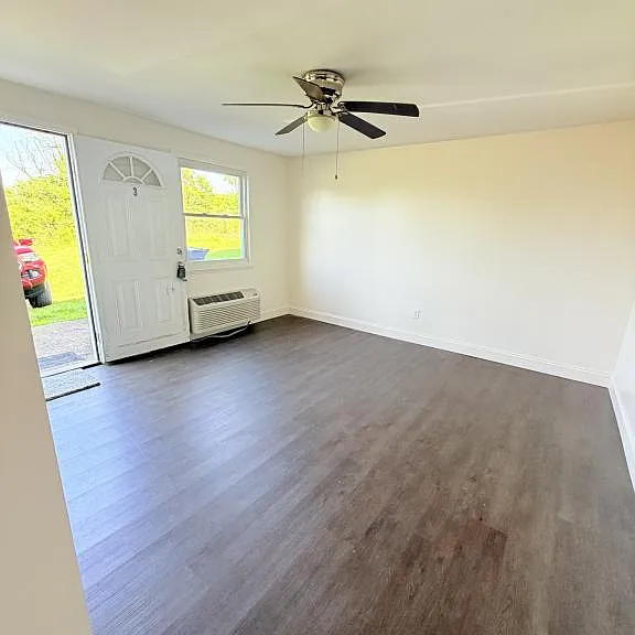 116 Salter Rd #3 — Photo 6