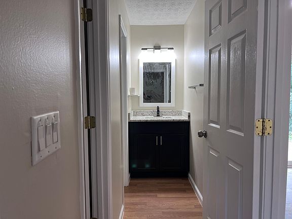 2nd image of 1918 Patterson Cir #1918