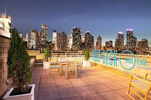 Sold by Douglas Elliman | media 19