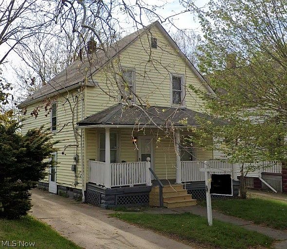 1st image of 2951 E 67th St