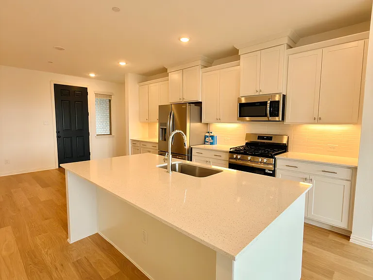 3562 Pierce Ln — Photo 7