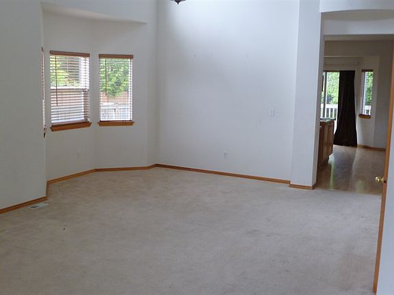 3rd image of 13509 43rd Ave SE