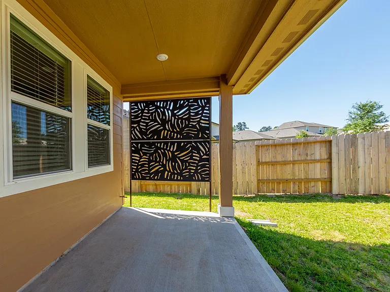 7034 Silverleaf Oak St — Photo 4