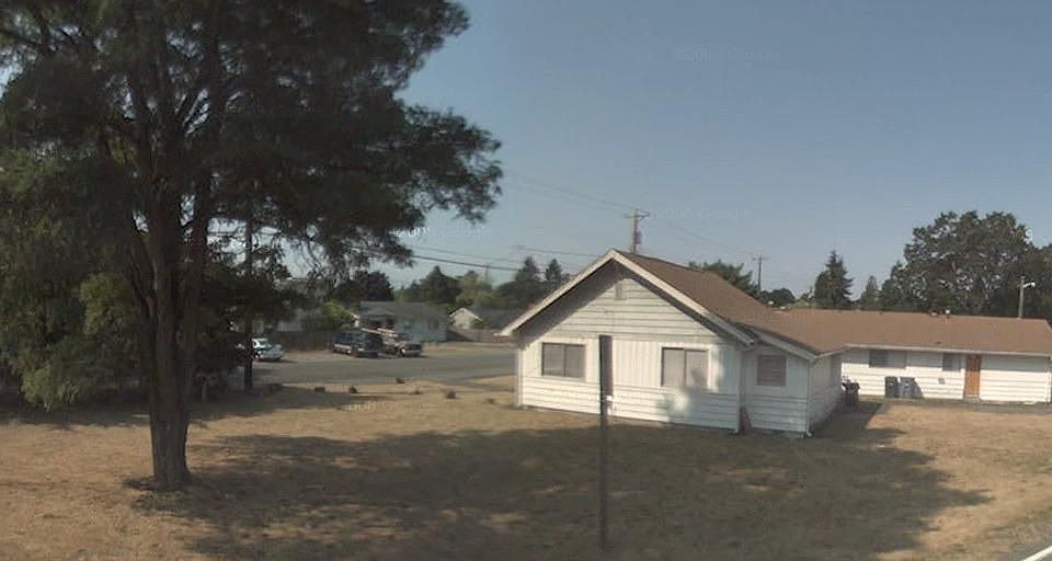 1st image of 6425 93rd St SW