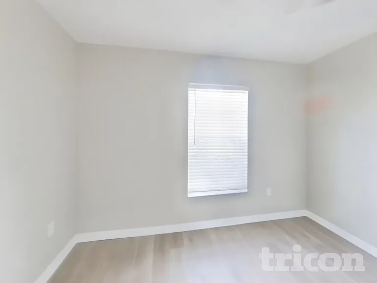 3418 Thistledown Ln — Photo 9