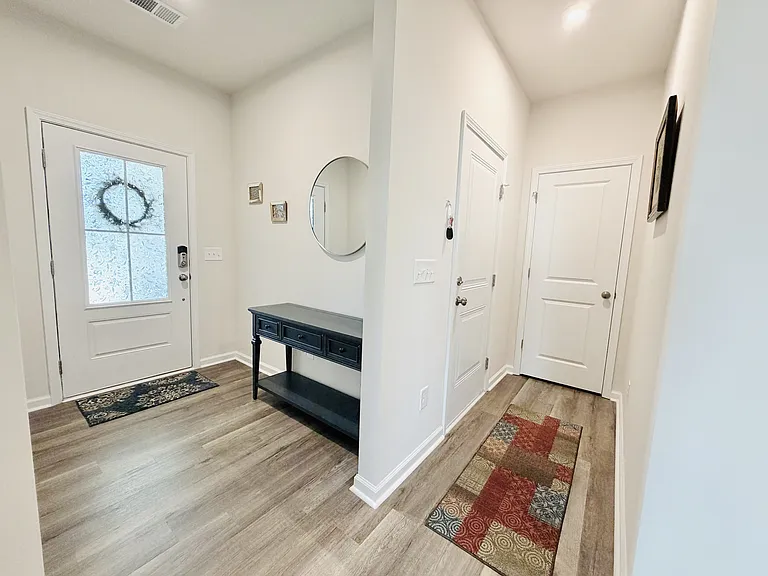 667 Honeydew Dr — Photo 14