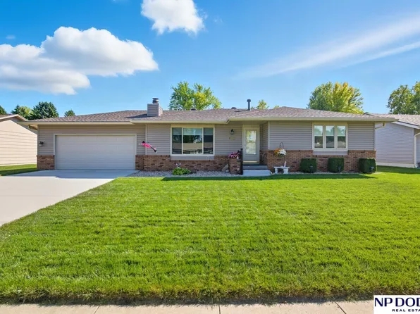 2223 E 16th St, Fremont, NE 68025