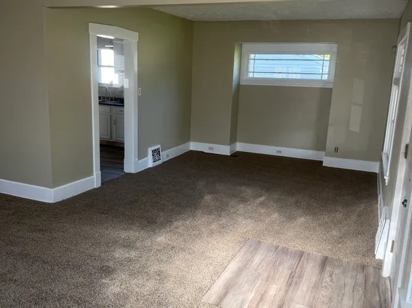 (undisclosed Address), Youngstown, OH 44514