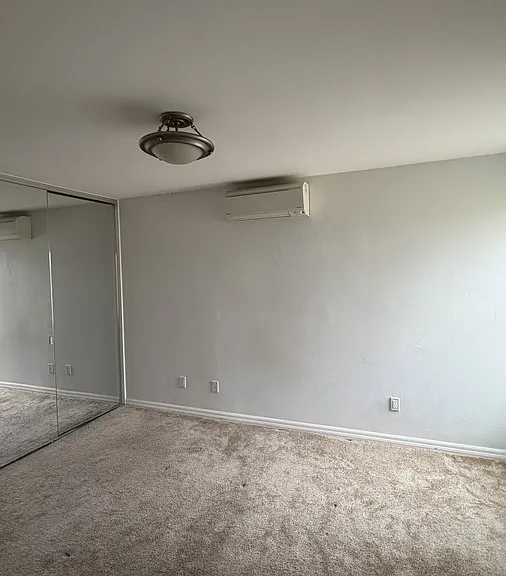 5252 Balboa Arms Dr #242 — Photo 21