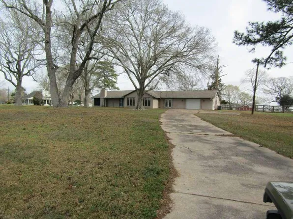 5379 Fm 563 Rd, Liberty, TX 77575