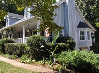 8205 Stonebrook Ct, Cumming, GA 30040