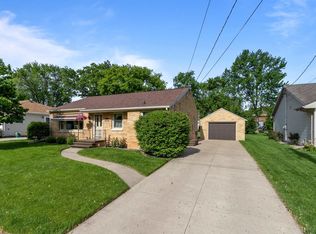 525 Franklin St, Little Chute, WI 54140