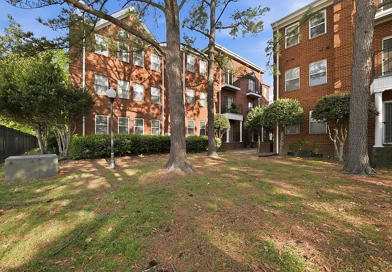 205 Westover Ave #1-203 — Photo 27