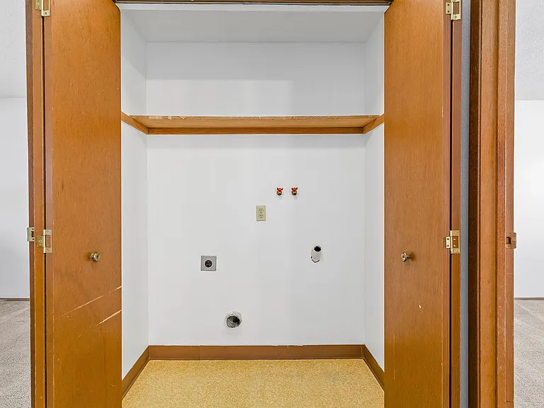 Tapiola Manor — Photo 14