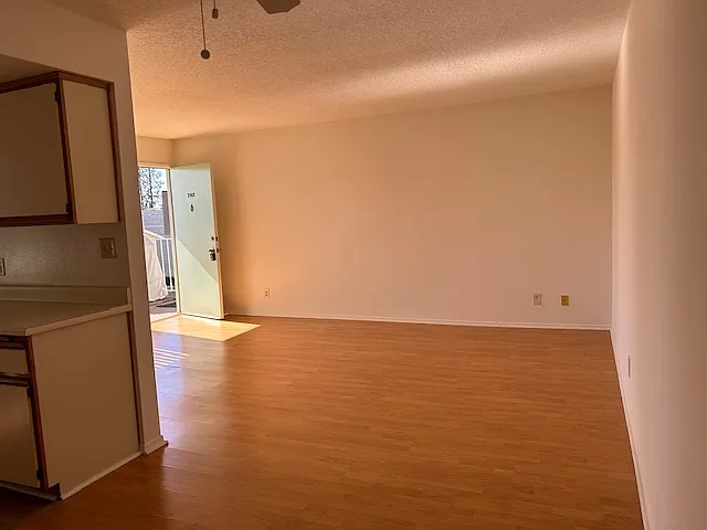 1 bed, 750 sqft, $2,025 — Photo 2