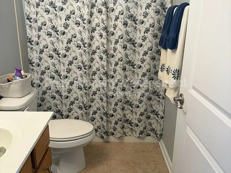5933 Belston Ct — Photo 7