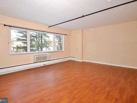 4th image of 7900 Old York Rd APT 608B