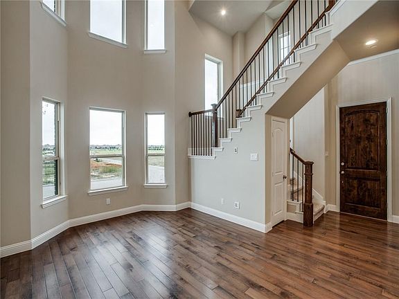 4th image of 3356 Archduke Dr