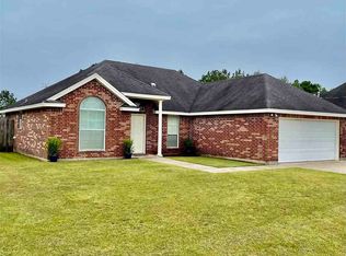 5605 Summerwood Ln, Lumberton, TX 77657