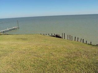 207 Clark Rd, Baytown, TX 77523