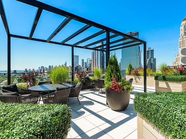 375 Dean St #416 — Photo 43
