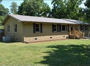 1729 Skelton Dr, Clarksville, TN 37040