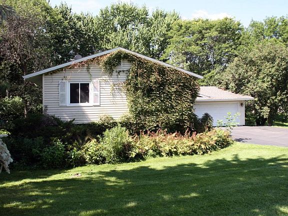 2nd image of 2509 Highland View Ln