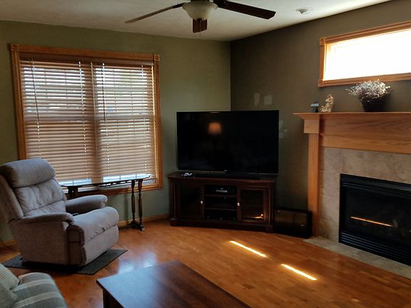 3rd image of 5015 NW Fairway Dr