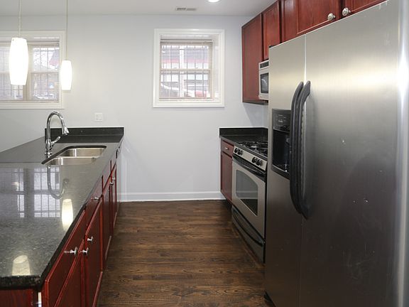 2nd image of 7367 N Ashland Blvd #H
