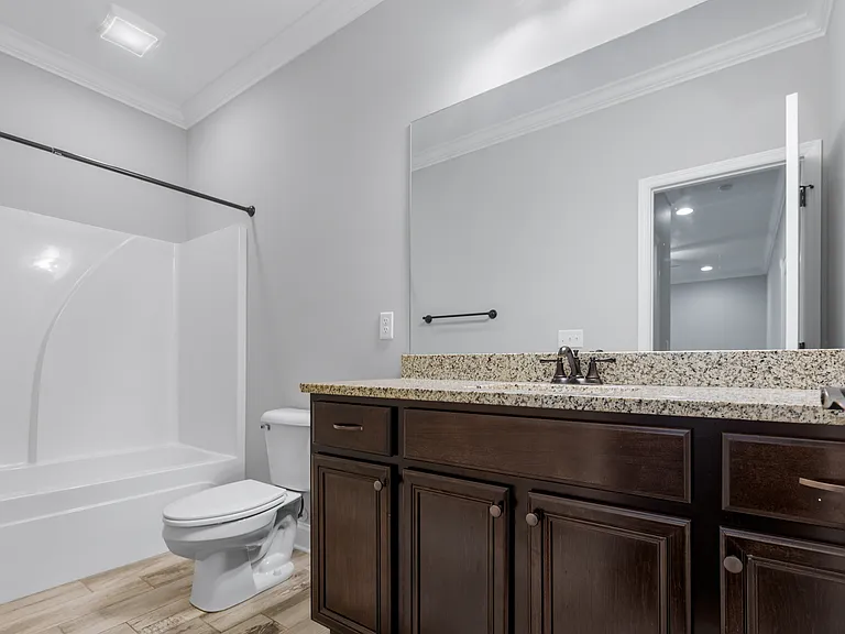 1610 Southern Heights Cir SE — Photo 16