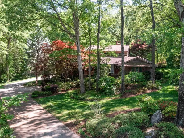 102 Old Salem Ave, Greer, SC 29650