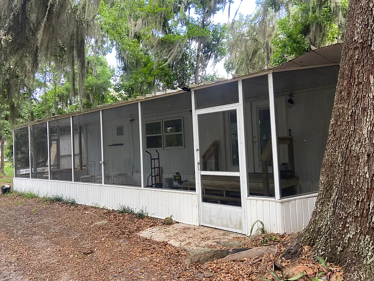 5031 Pineapple St — Photo 2