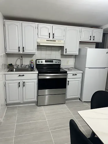 40 Vineland Ave #2 Photo 1
