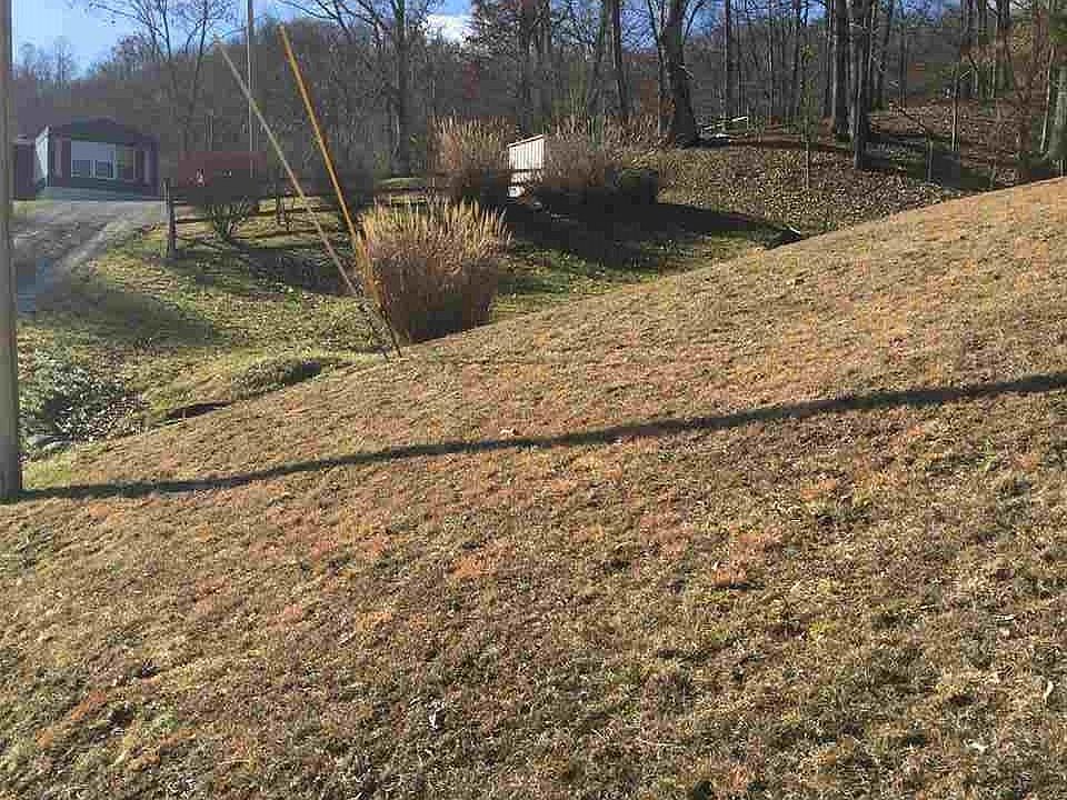 2nd image of 1382 Simpson Run Rd